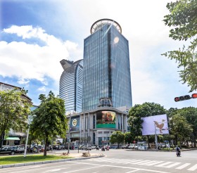 Day shoot skyscraper in Phnom Penh