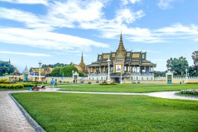 Front Cambodia Royal Palace