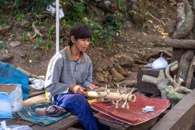 Traditional Musician at Mondulkiri - ការលេងភ្លេងរបស់ជនជាតិនៅមណ្ឌលគិរី