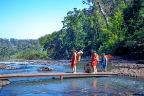 Traditional Lady waking on waterfall Bridge - សម្លៀកបំពាក់ជនជាតិនៅមណ្ឌលគិរី