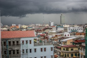 Phnom Penh Over View with Dark Sky - មេឃងងឹតលើក្រុងភ្នំពេញ